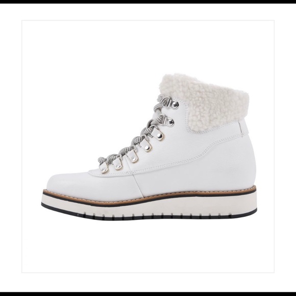 White Mountain Shoes, Cozy Bootie, Lace up hiker boot, Size 8.5, White - Picture 4 of 16